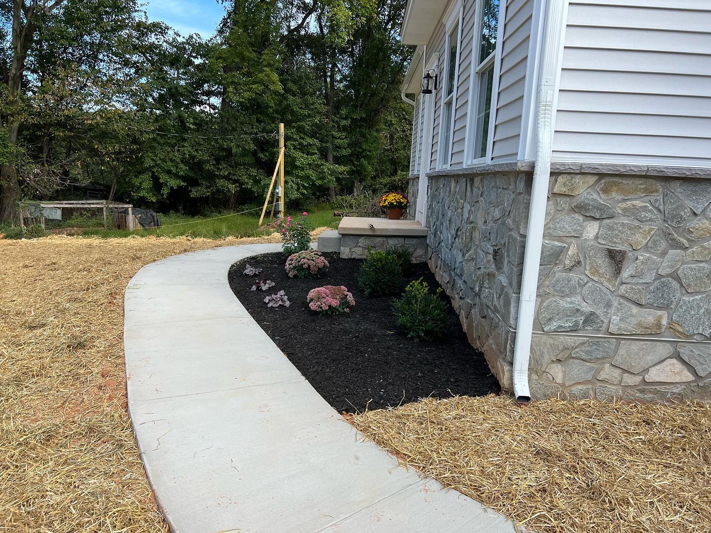 Concrete Walkways and Patios From The Ground Up