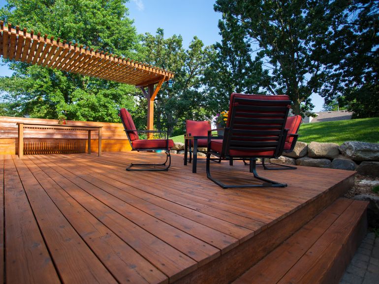 The Benefits of Installing a Wood Deck