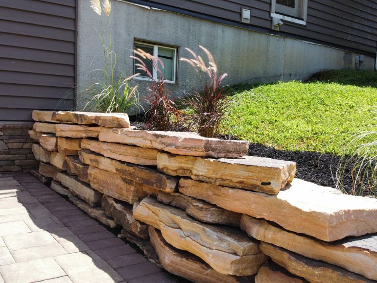 The benefits of a retaining wall